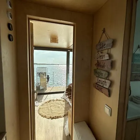 Casa Barco Miamar *