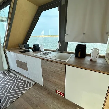 Casa Barco Miamar * El Rompido